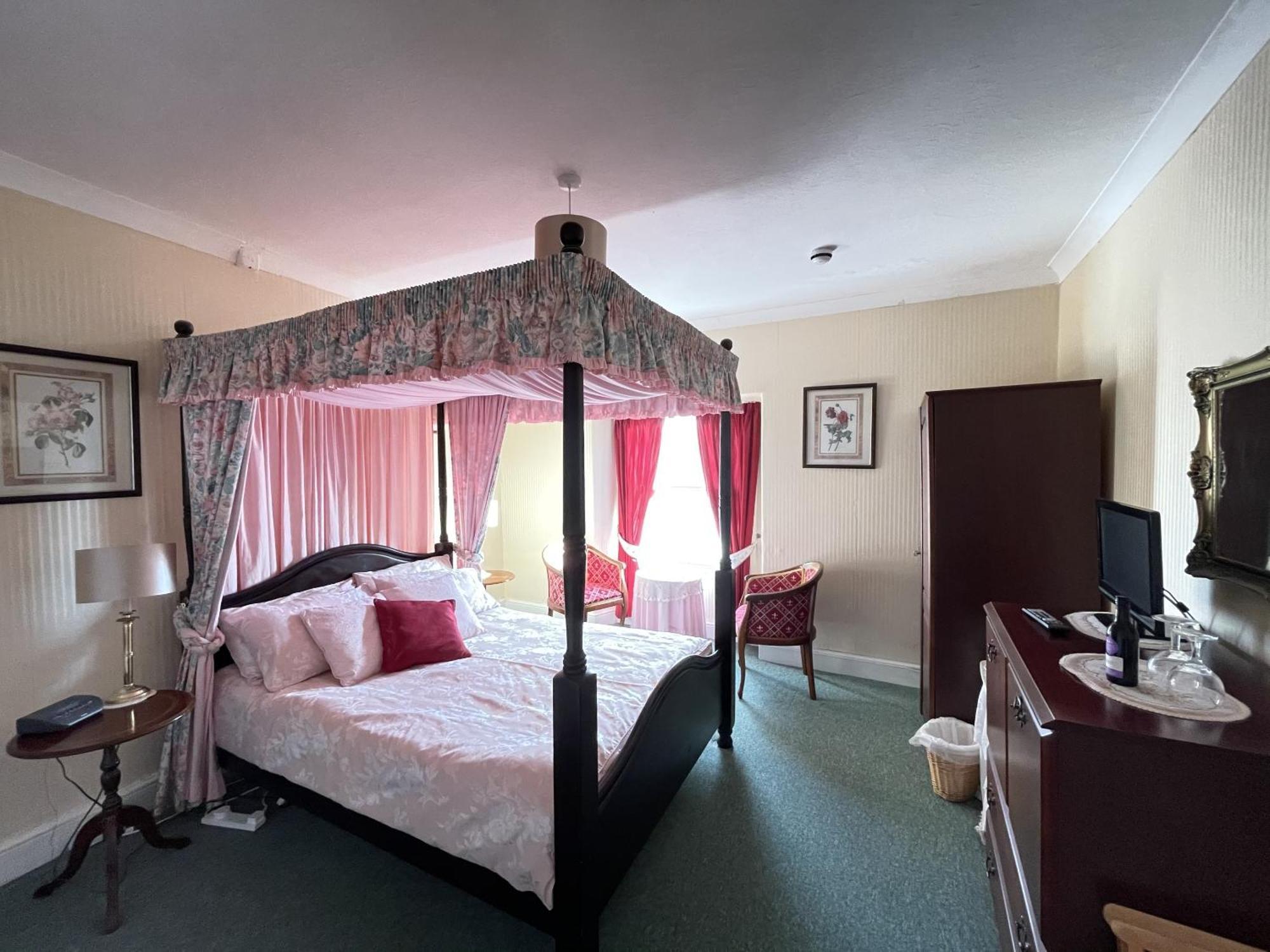 Bed & Breakfast White Court Llandudno