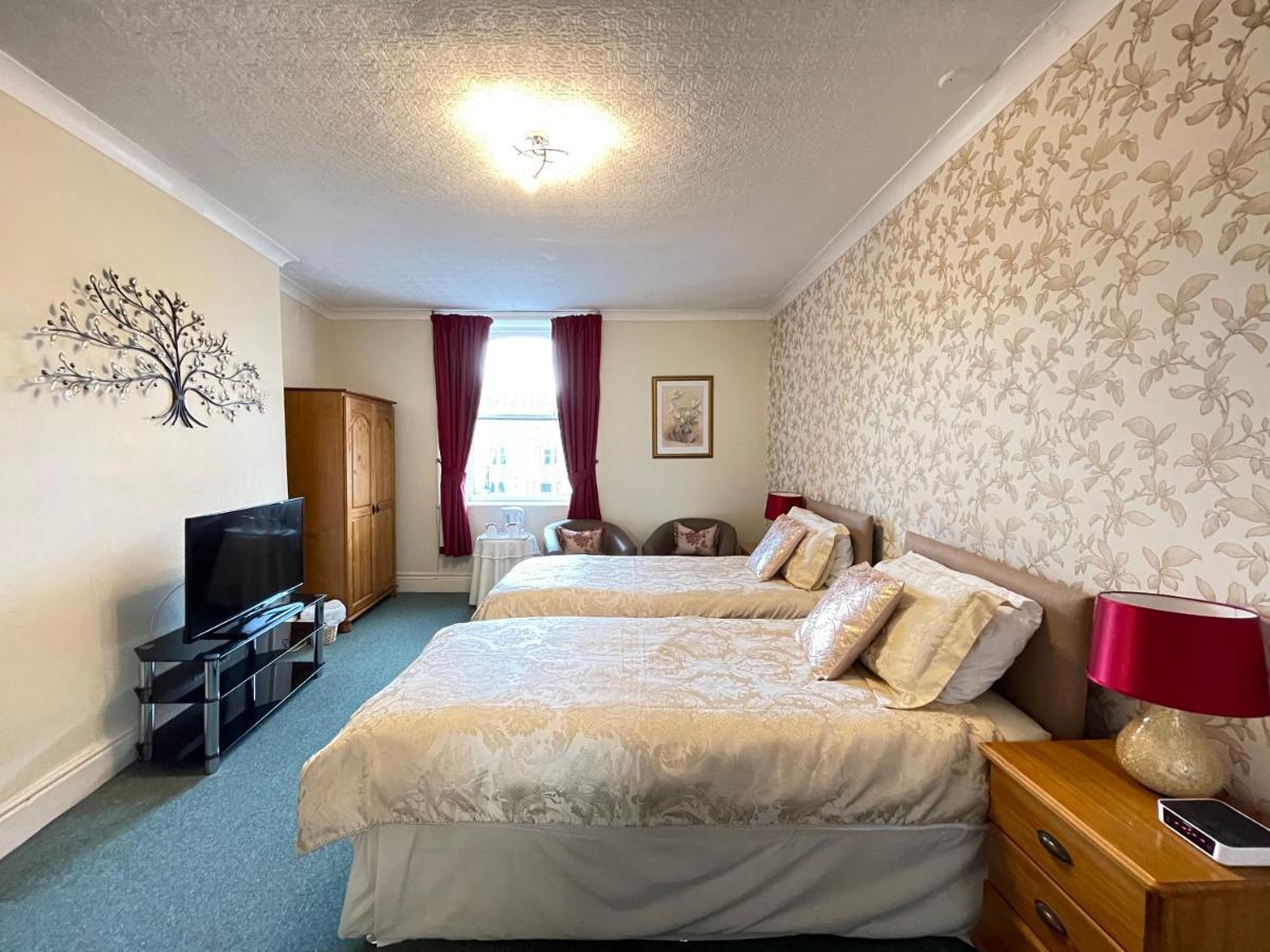 White Court Bed & Breakfast